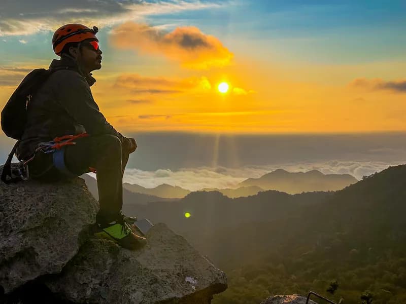 Amanecer en la Piedra del Pilón