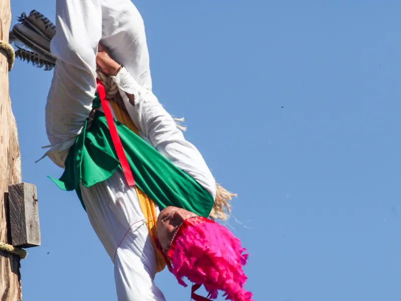Danza ancestral – Voladores de Tamaletóm